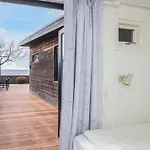 4 Star In Сasa de vacaciones Rønde
